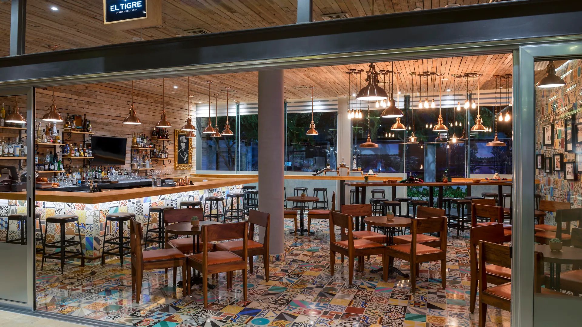 The Fives Downtown Hotel & Residences, Curio Collection By Hilton Playa del Carmen