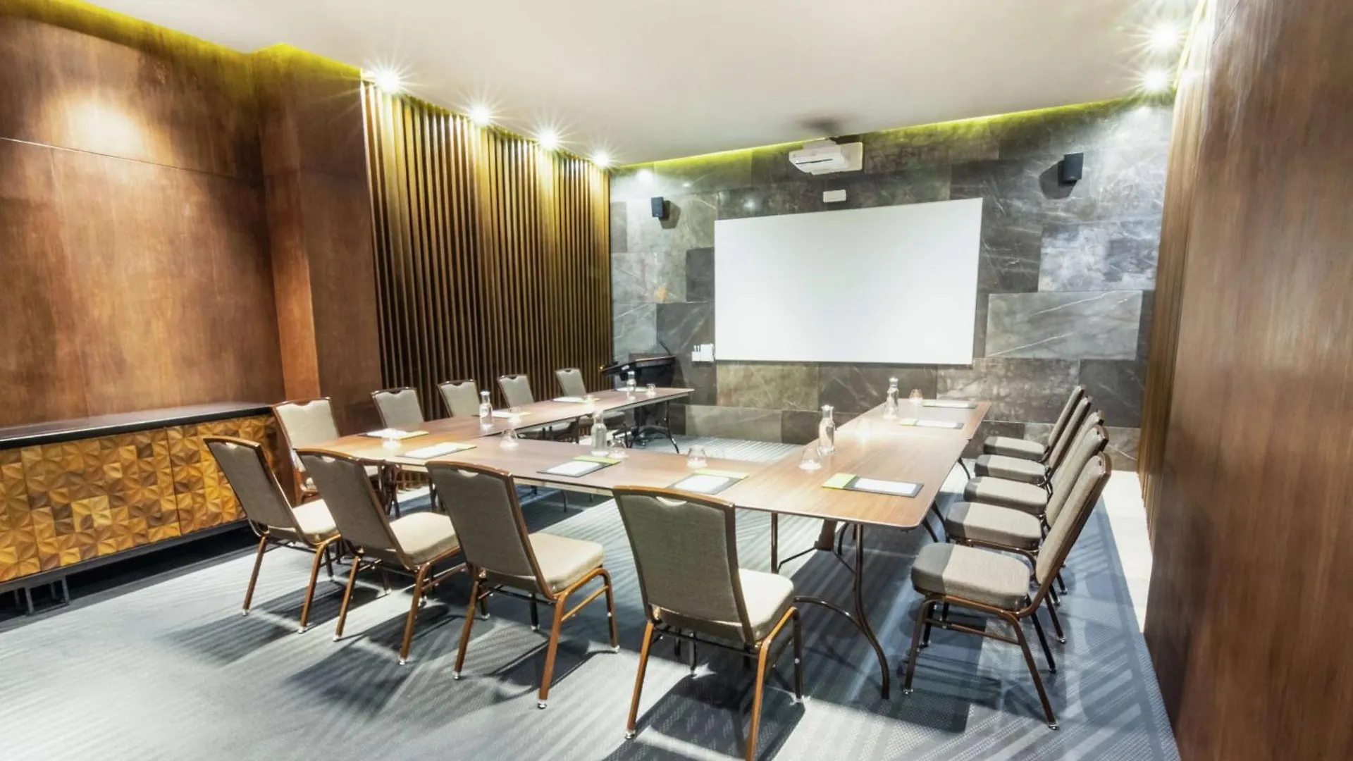 ****  The Fives Downtown Hotel & Residences, Curio Collection By Hilton Πλάγια Ντελ Κάρμεν Μεξικό