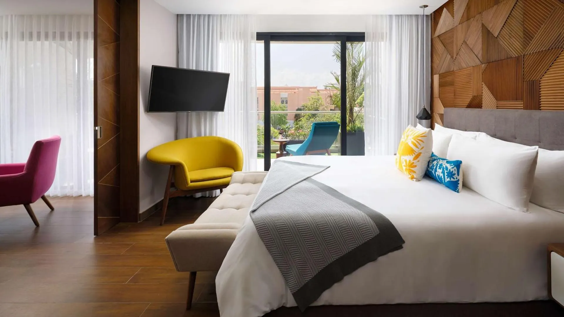 The Fives Downtown Hotel & Residences, Curio Collection By Hilton Playa del Carmen
