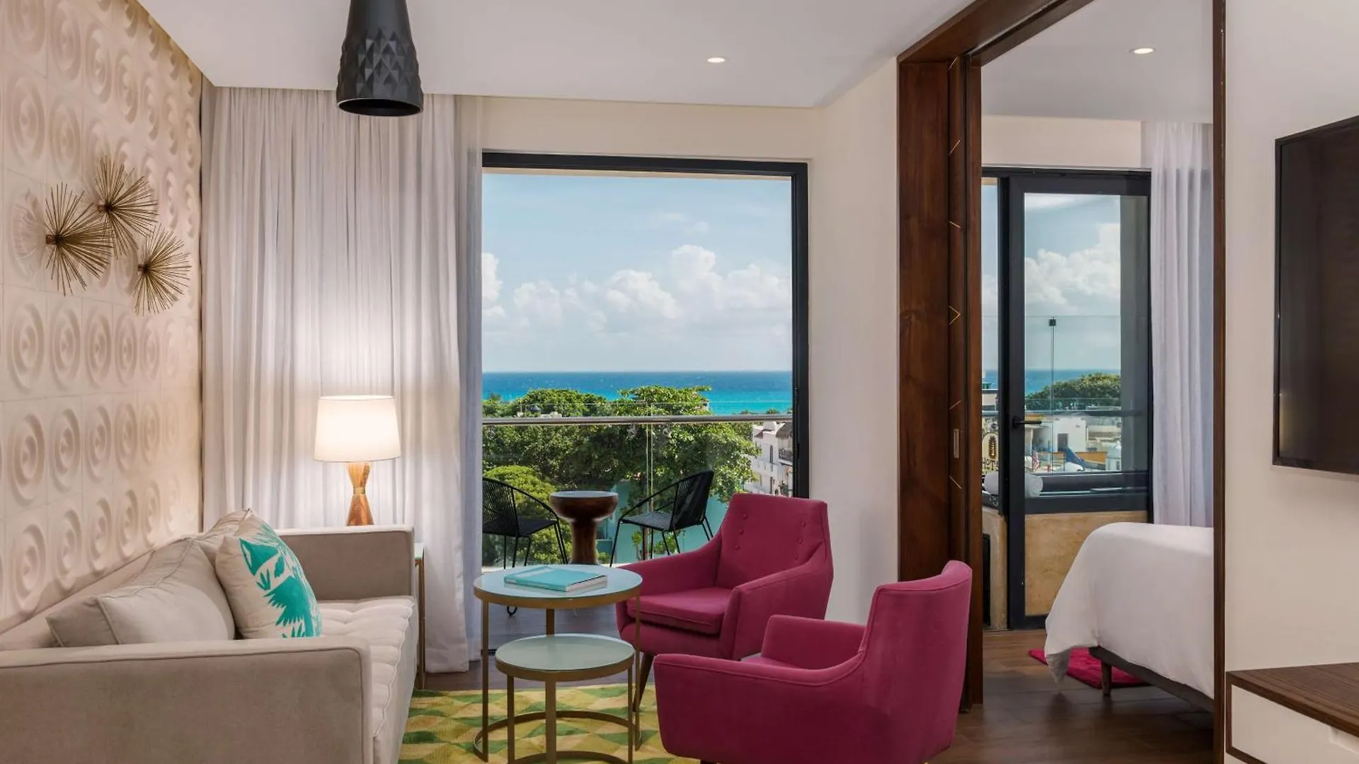 The Fives Downtown Hotel & Residences, Curio Collection By Hilton Πλάγια Ντελ Κάρμεν