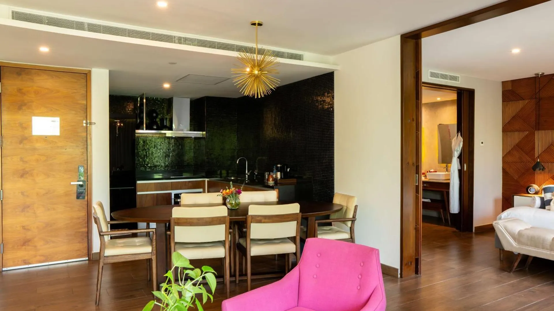 The Fives Downtown Hotel & Residences, Curio Collection By Hilton Πλάγια Ντελ Κάρμεν