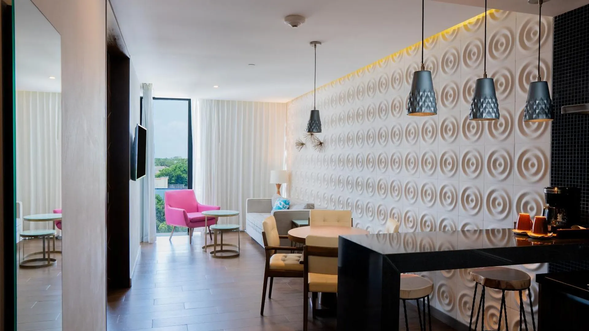 The Fives Downtown Hotel & Residences, Curio Collection By Hilton Playa del Carmen 4*,  Mexico